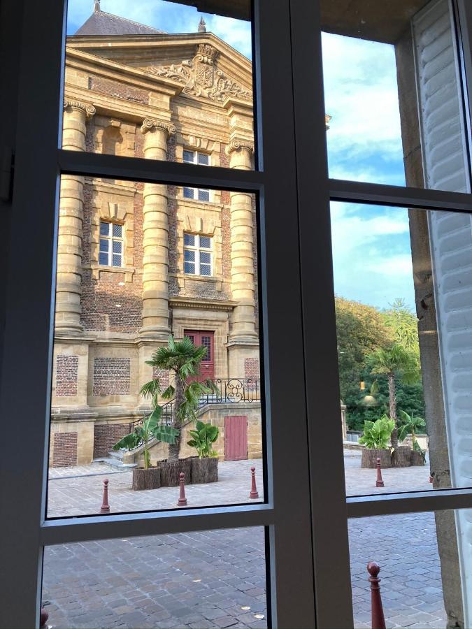 Suite Charles - Vue Musee Rimbaud Charleville-Mezieres Exterior foto