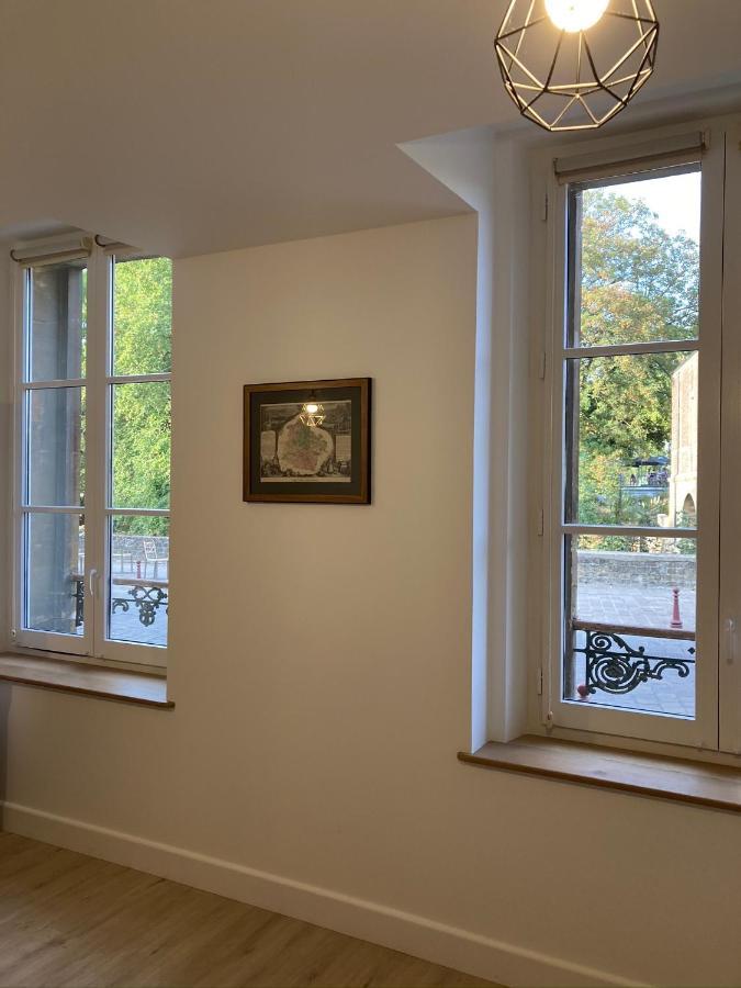 Suite Charles - Vue Musee Rimbaud Charleville-Mezieres Exterior foto